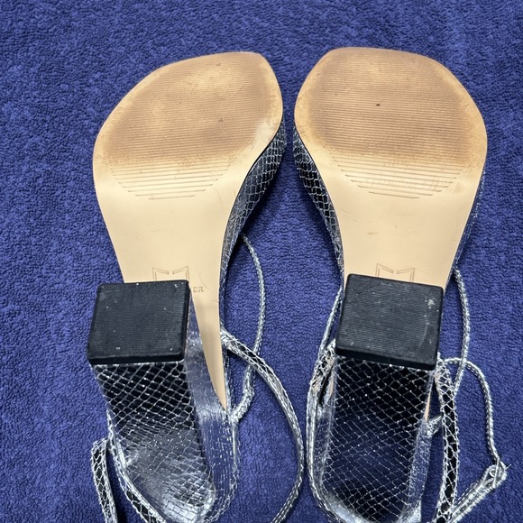 Marc Fisher Women's Katin Metallic Ankle Strap Shoes 8.5 Lightly Pre -Loved $29 - Picture 9 of 11